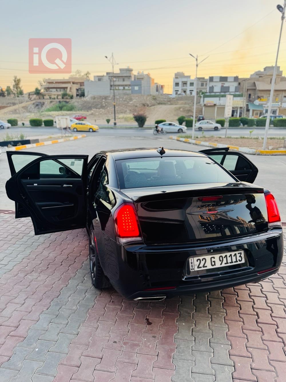 كرايسلر 300
